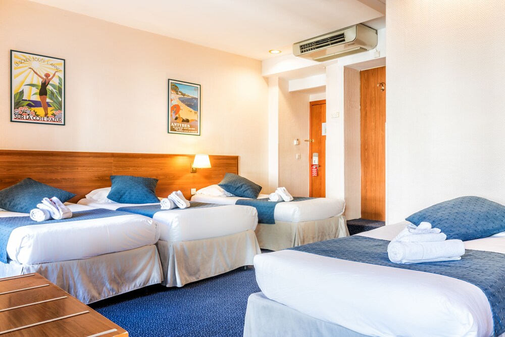 Guestroom