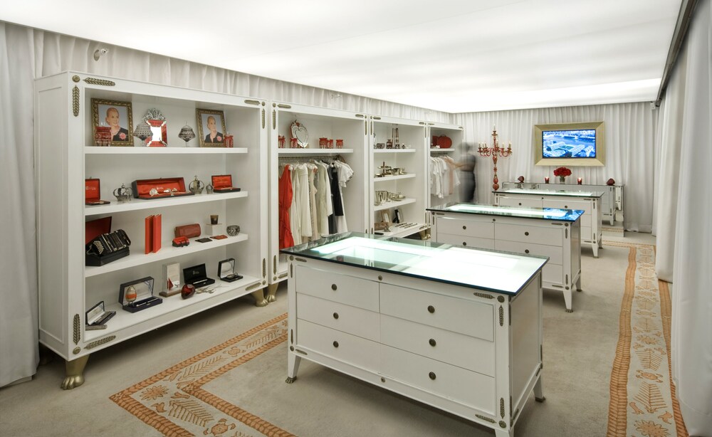 Gift Shop