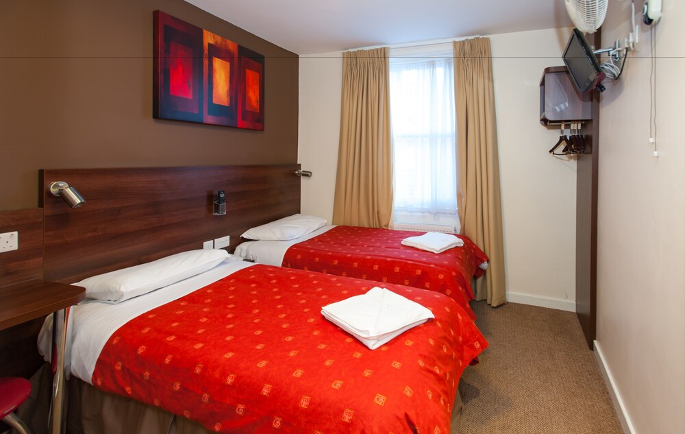 Guestroom