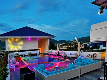 Hotel Bar
