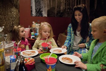 Family Dining