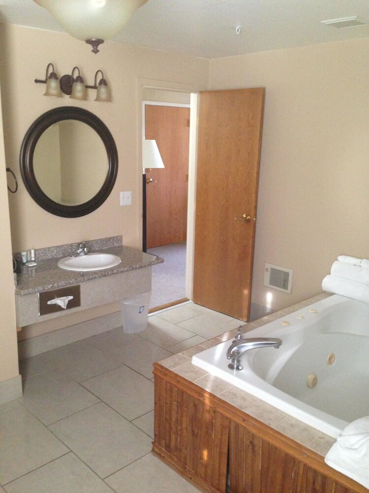 Jetted Tub