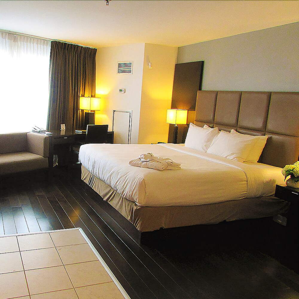 Guestroom