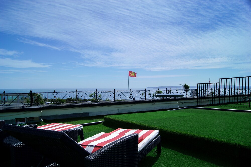 Beach/Ocean View