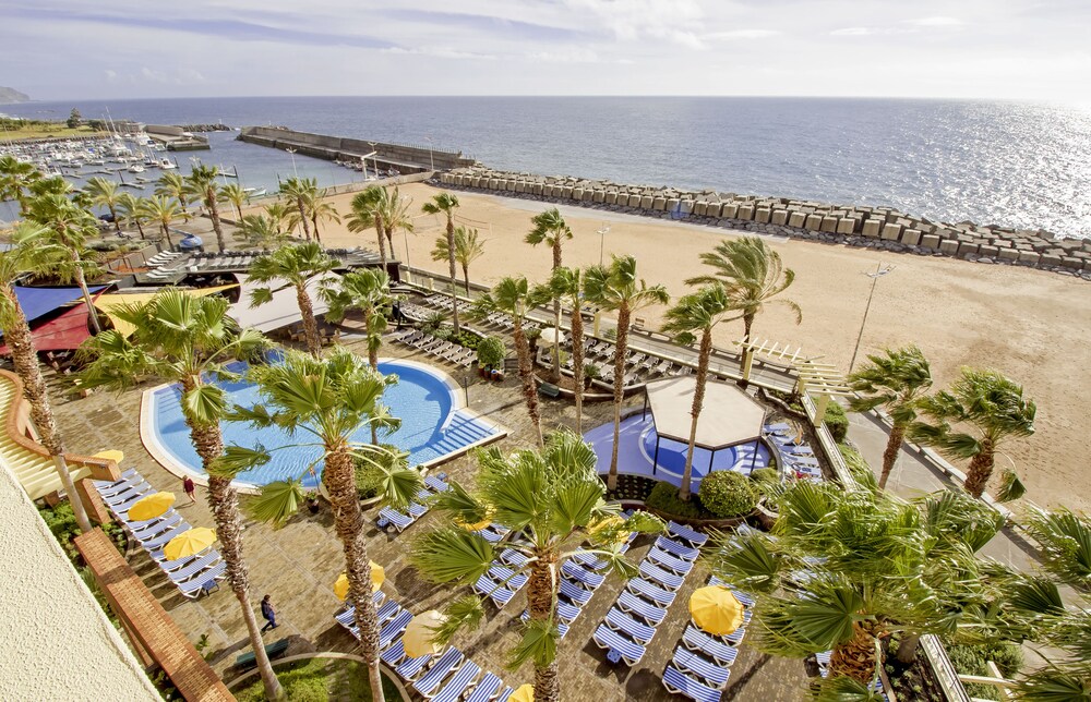Beach/Ocean View