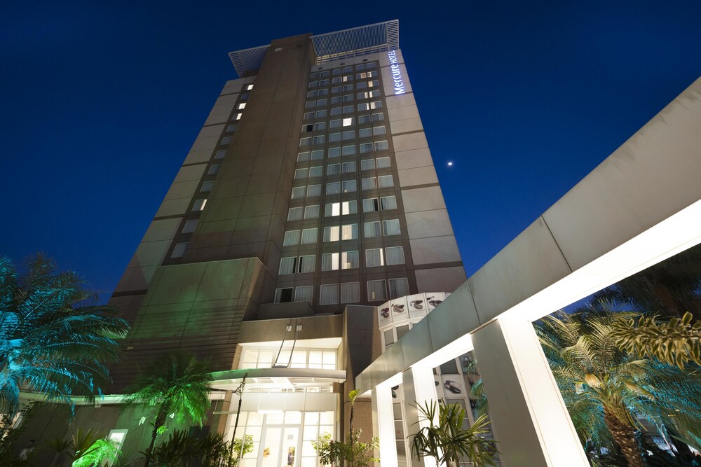 Hotel Front - Evening/Night