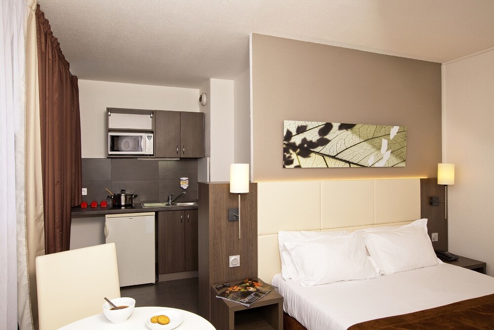 Premium Studio - Guestroom