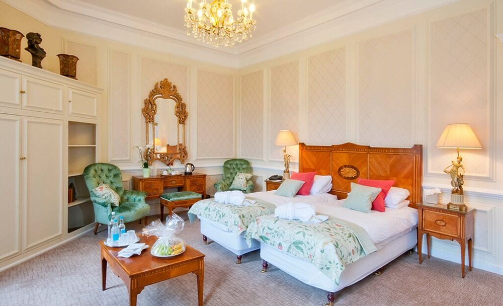 Guestroom