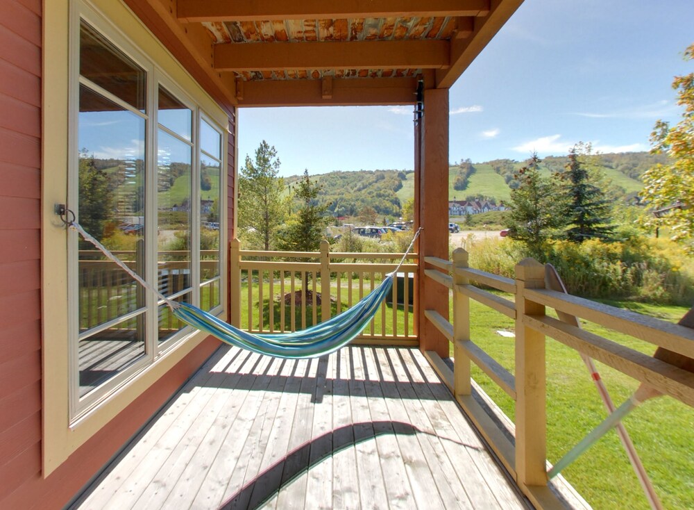 Room, 1 Bedroom (Upstairs) - Balcony