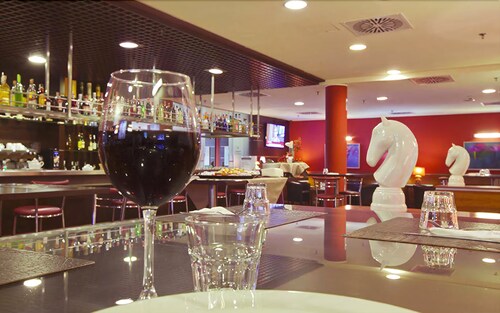 Hotel Bar
