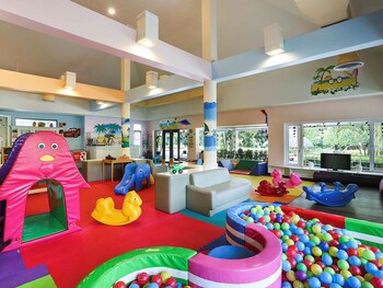 Childrens Play Area - Indoor
