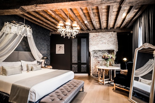 Hotel de Castillion