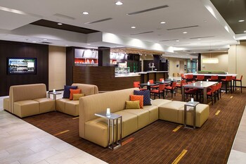 Hotel Lounge