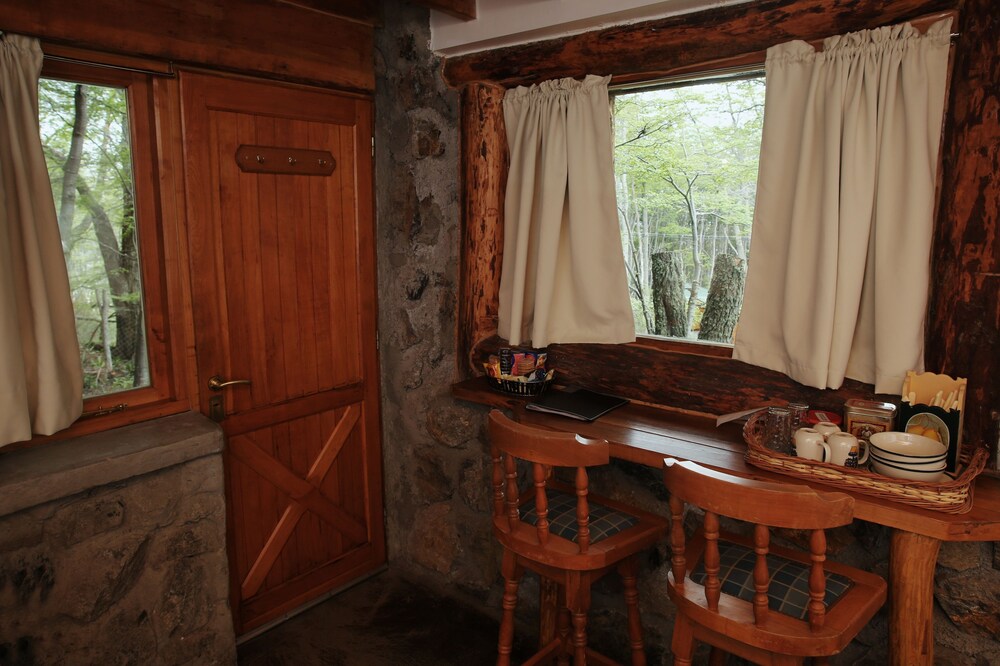 Standard Room, 1 King Bed - Guestroom