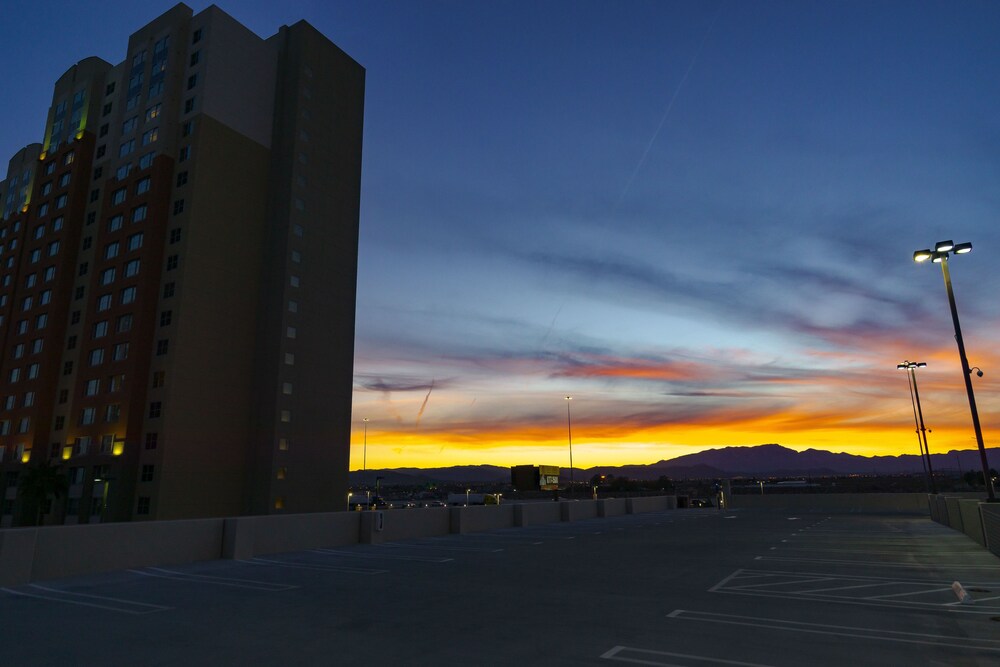 Exterior, Grandview at Las Vegas