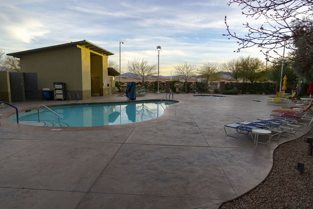 Pool, Grandview at Las Vegas