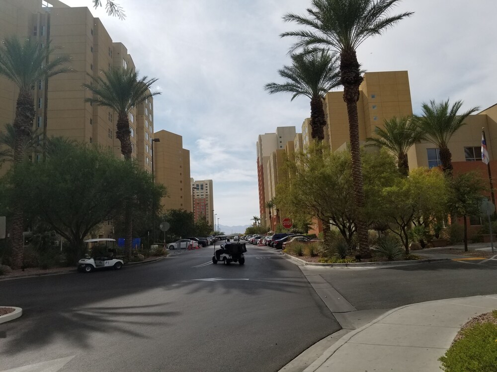 Street view, Grandview at Las Vegas