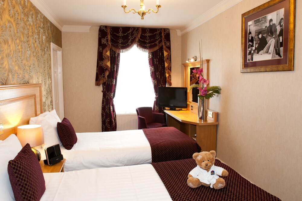 Guestroom