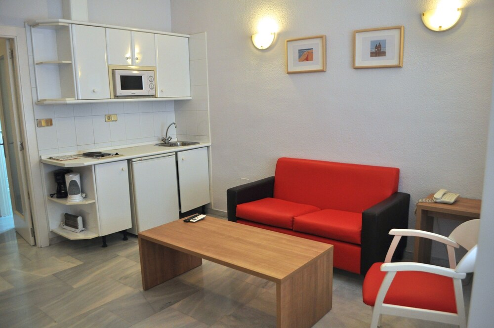 Studio, Terrace, Partial Sea View (2 people) - Living Room