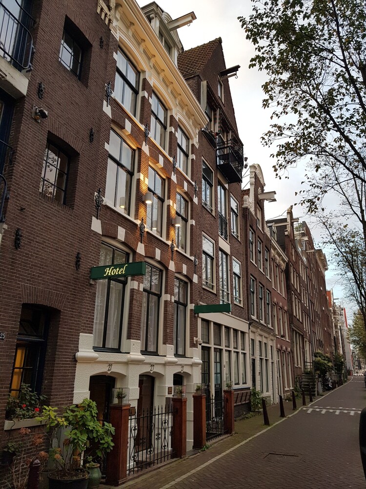 Hotel Front