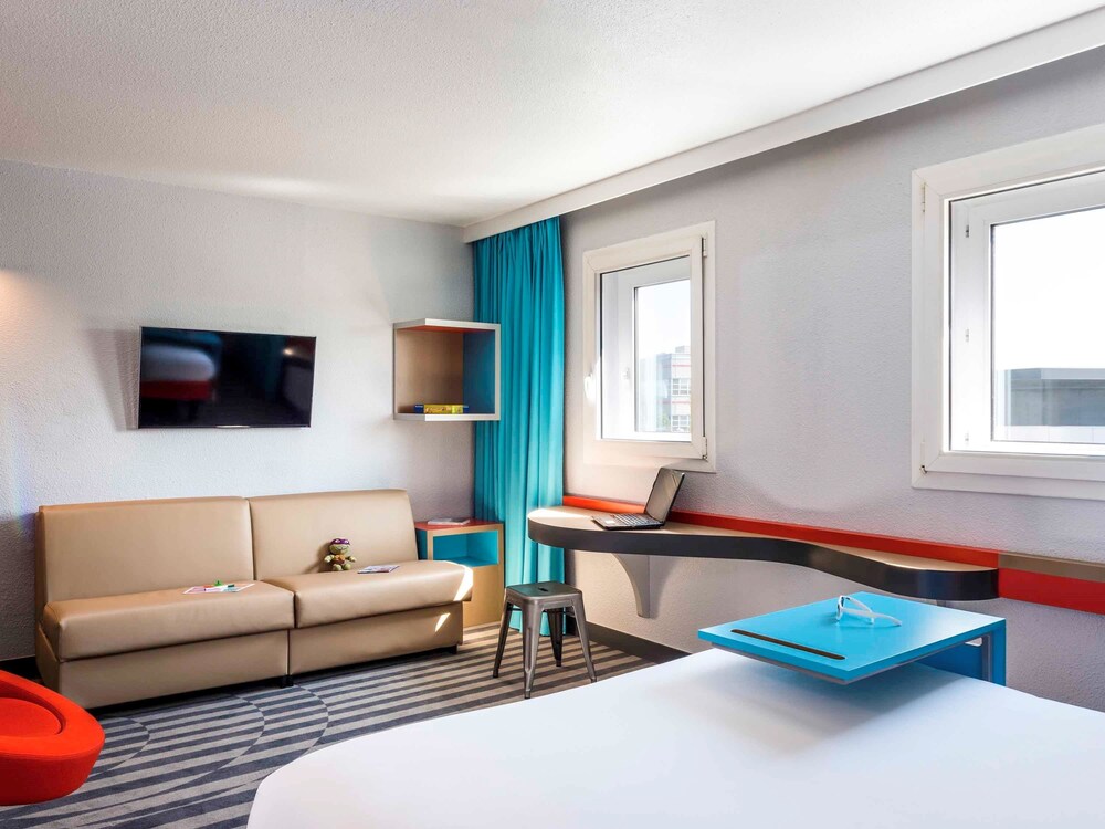 Guestroom