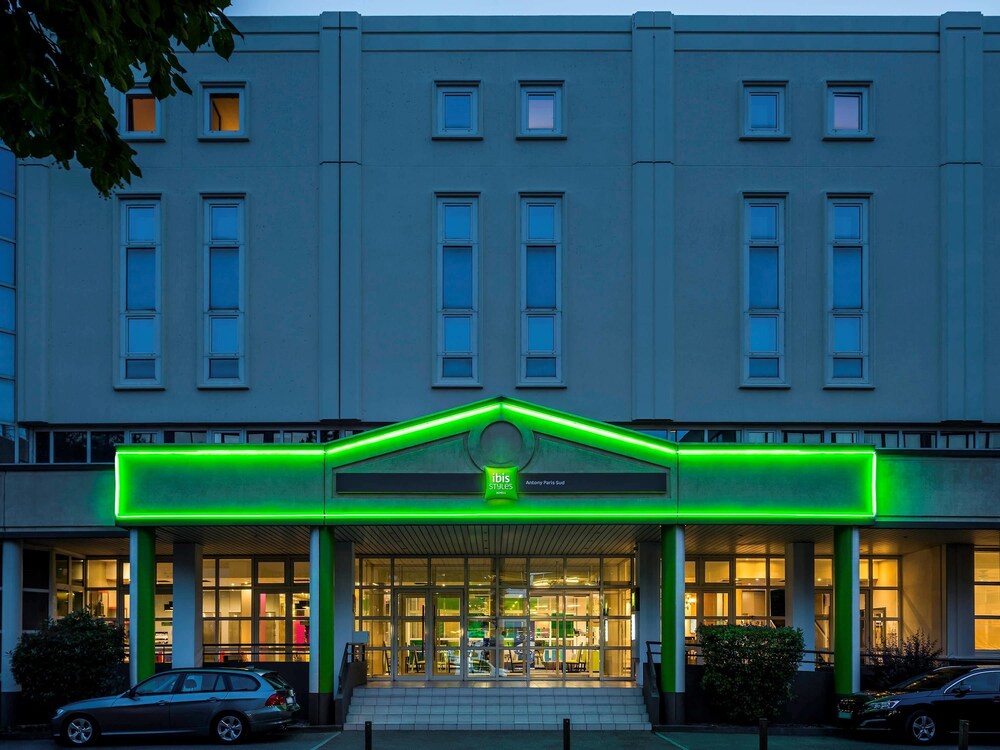 Hotel Front