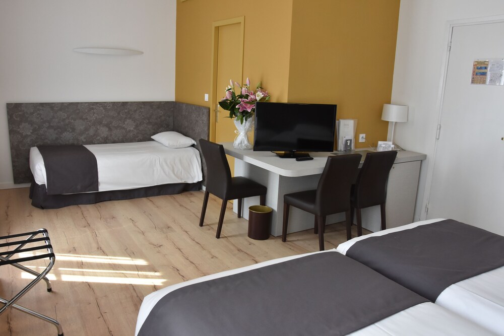 Guestroom