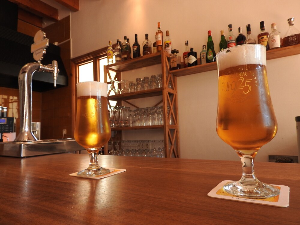 Hotel Bar