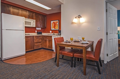 Residence Inn by Marriott Norfolk Airport