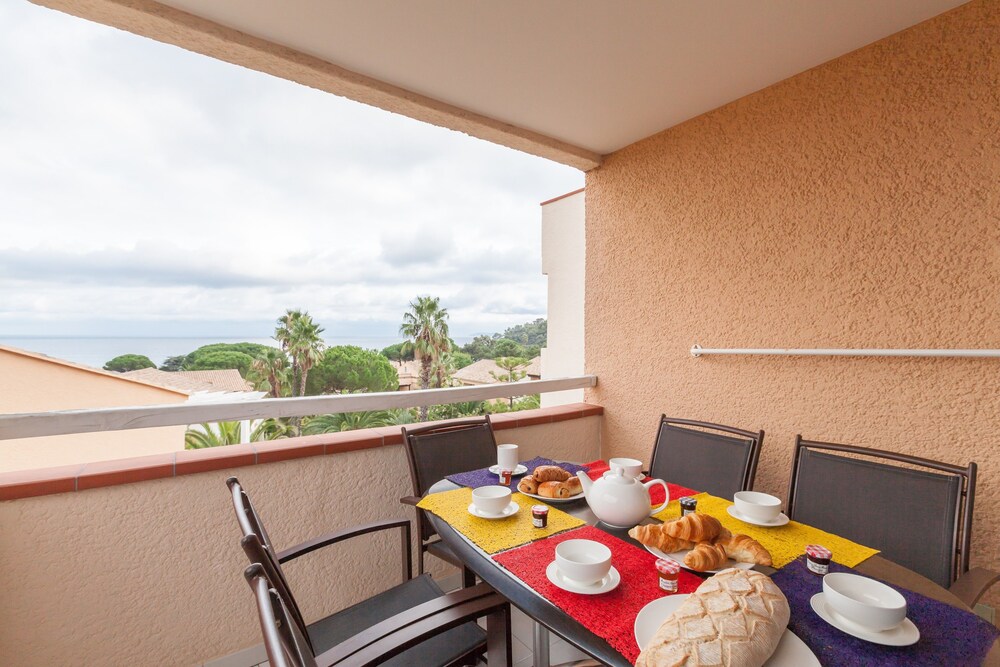 Standard 1 Bedroom Apartment for 4/5 people - Balcony