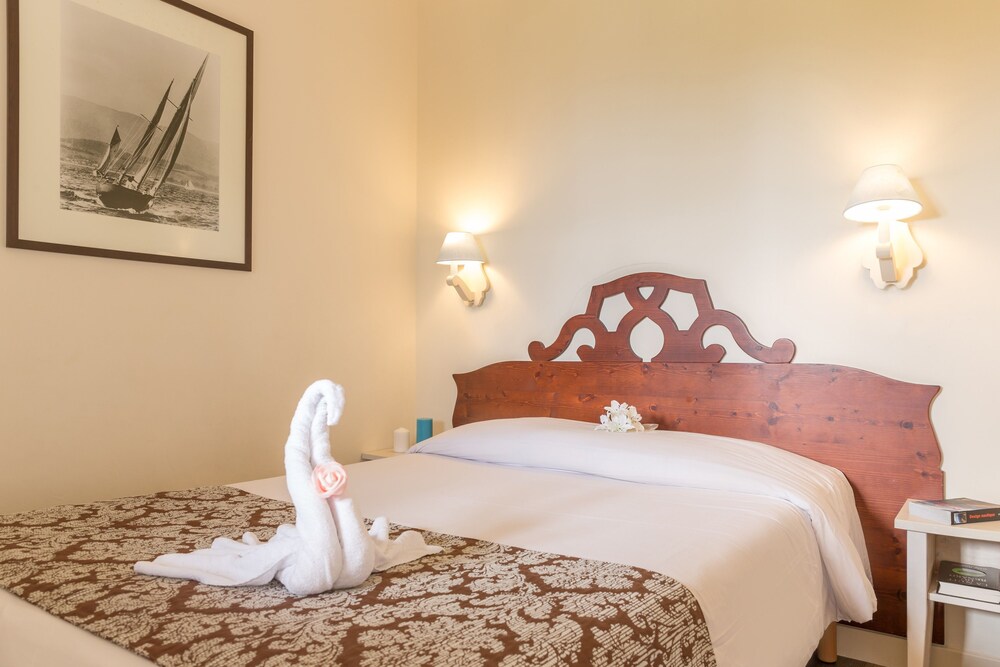 1/2 bedroom Standard for 6/7 - Guestroom