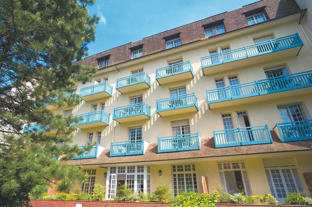 Hotel Front