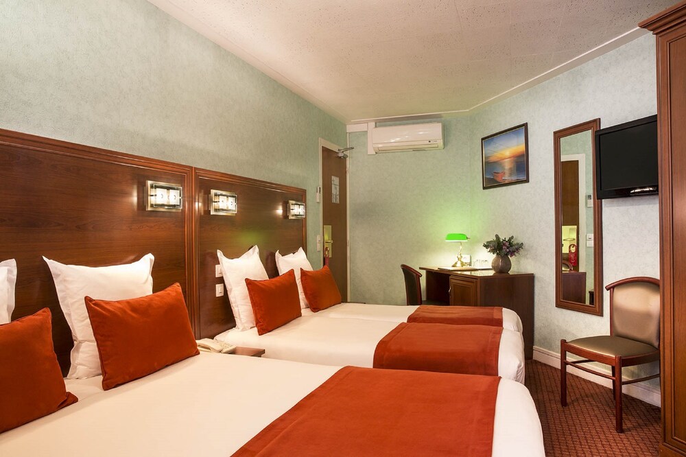 Guestroom
