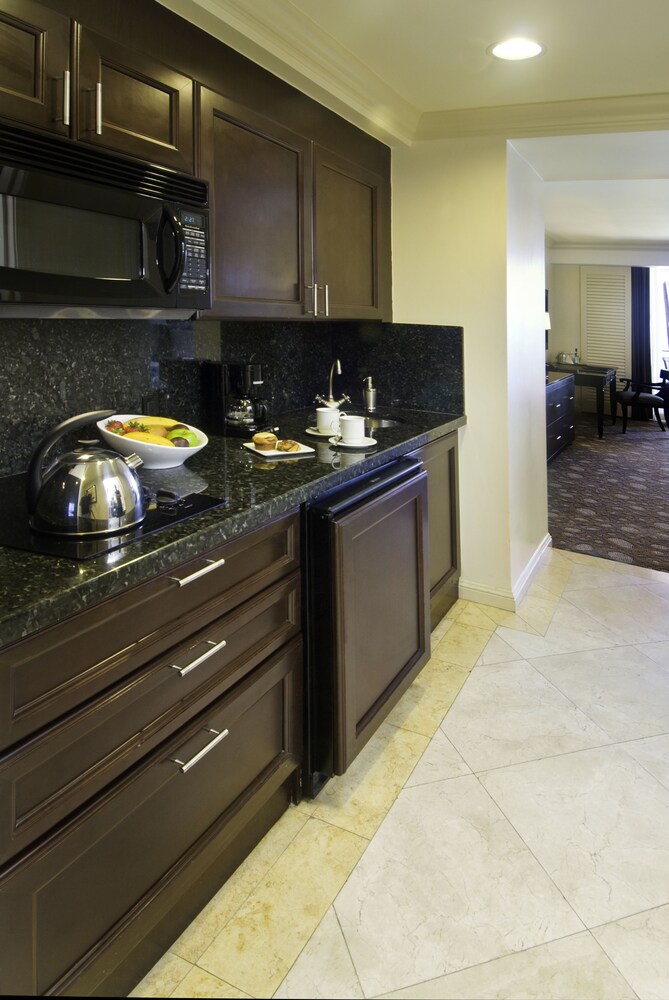 In-Room Kitchenette