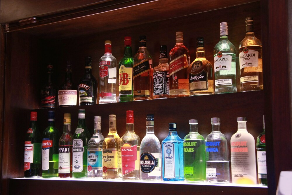 Hotel Bar