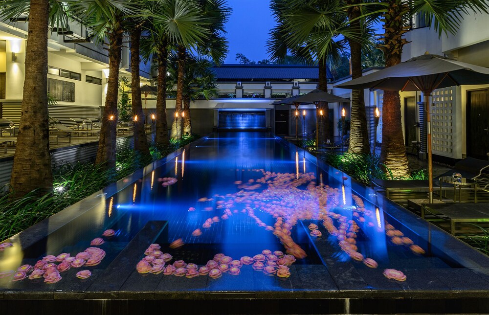 屋外プール