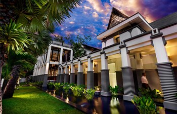 Hotel Front
