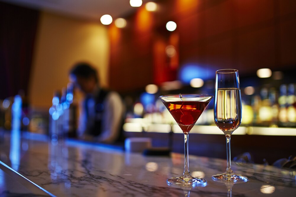 Hotel Bar