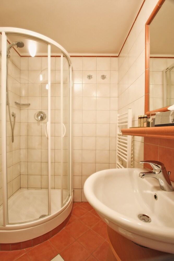Salle de bain (Suite, 2 chambres)