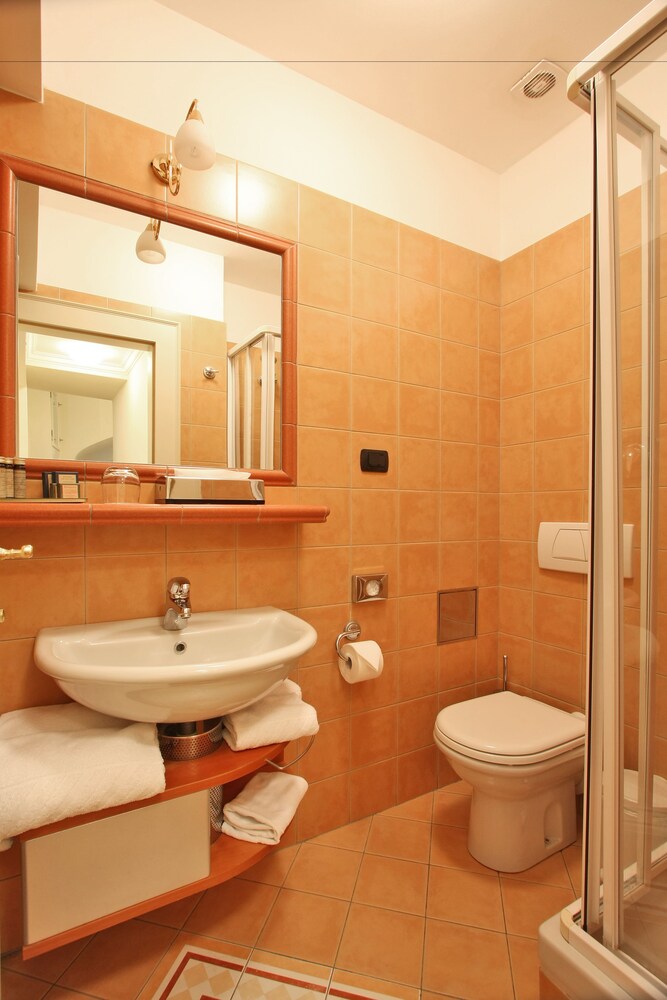 Salle de bain (Suite, 2 chambres)