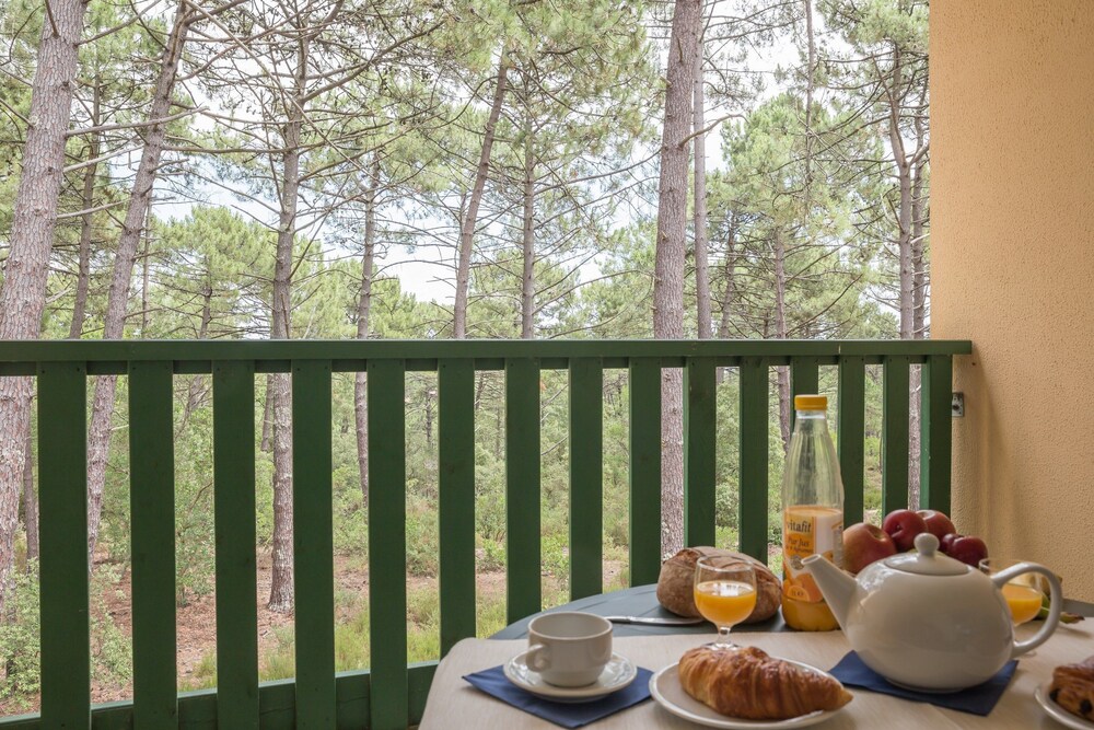 Standard Room, 1 Bedroom (4/5 pers) - Terrace/Patio