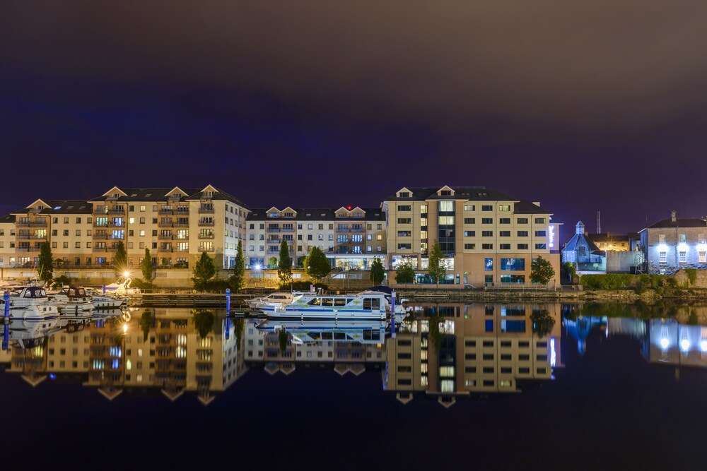 Hotel Front - Evening/Night