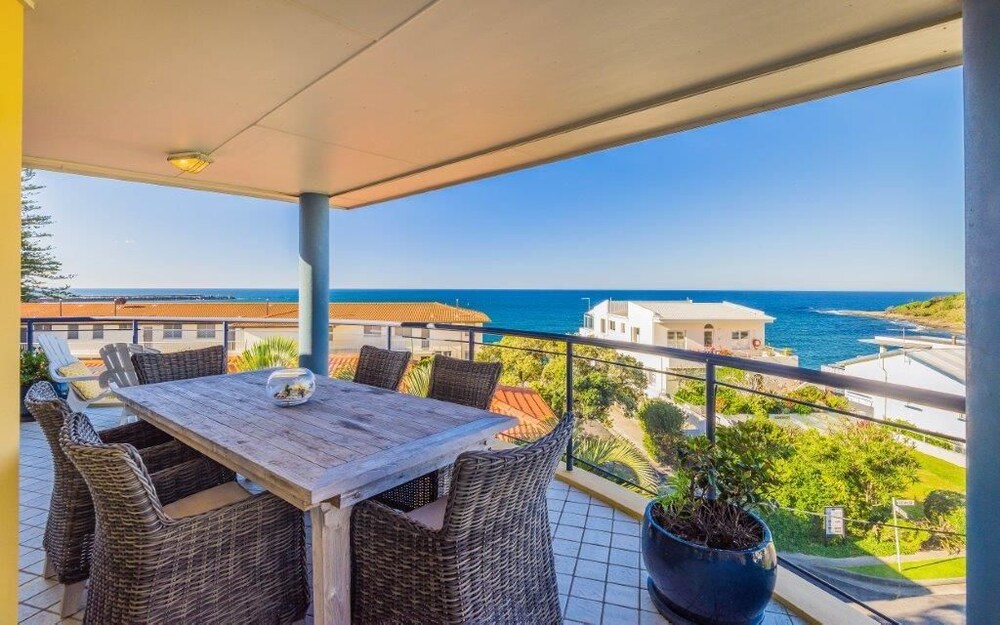 Three Bedroom Ocean View Suite - Balcony