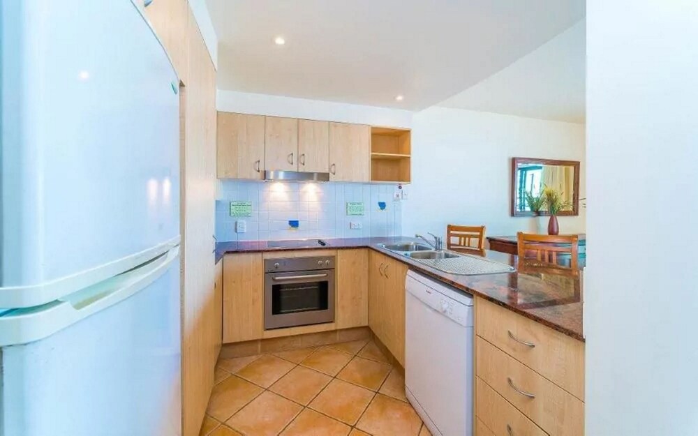 One Bedroom Ocean View Suite - In-Room Kitchen