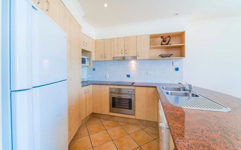 Two Bedroom Ocean- View Suite - In-Room Kitchen