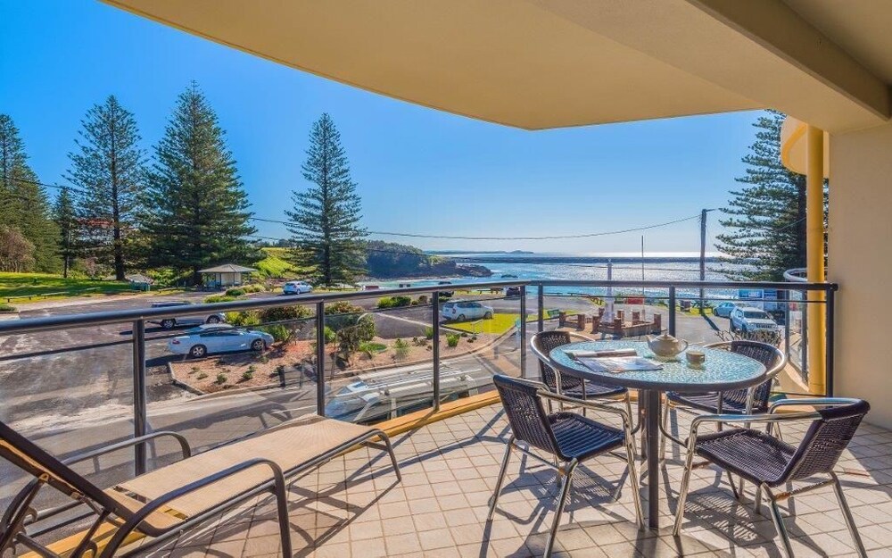 One Bedroom Ocean View Suite - Terrace/Patio