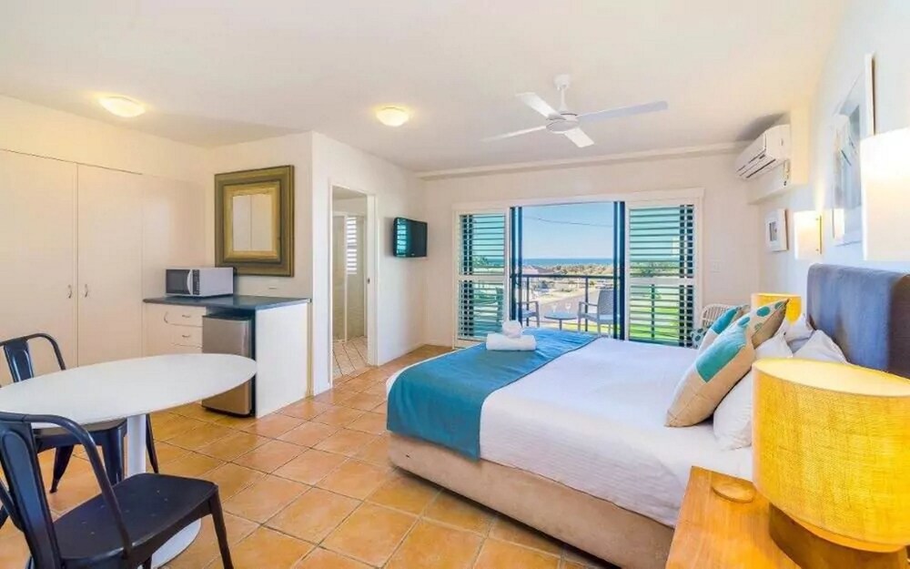 In-Room Kitchenette