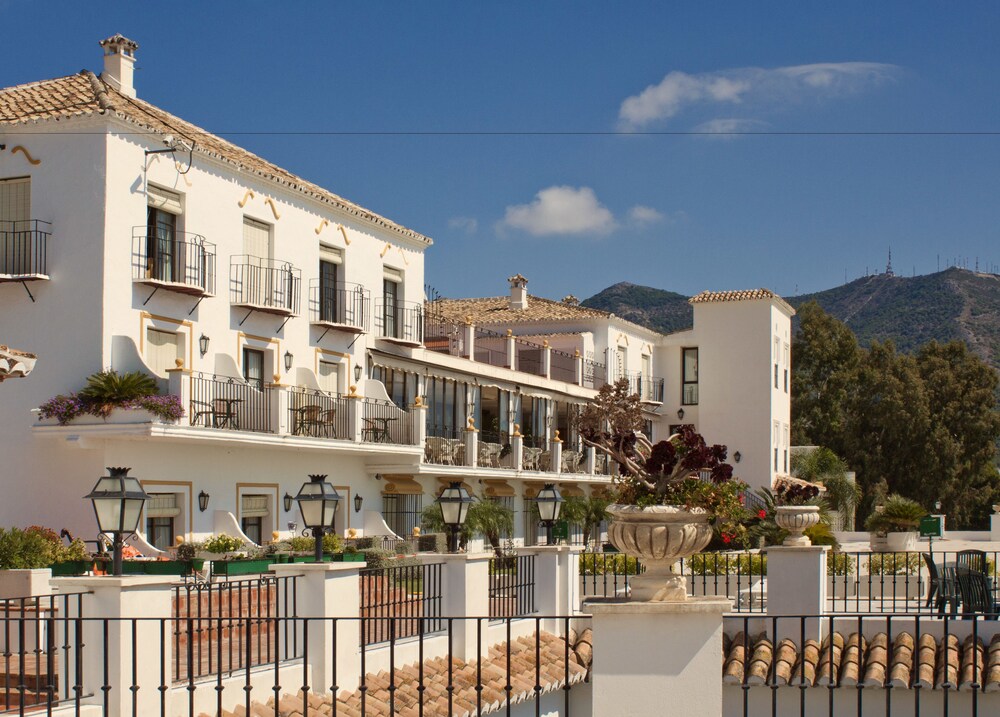 Hotel Front