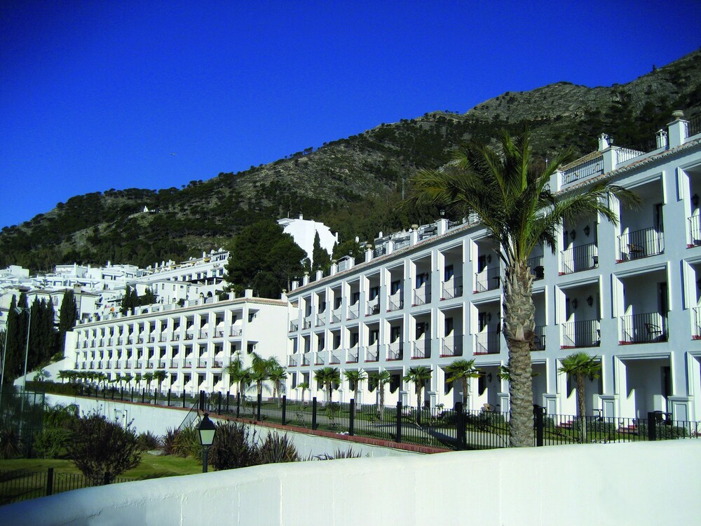Hotel Front