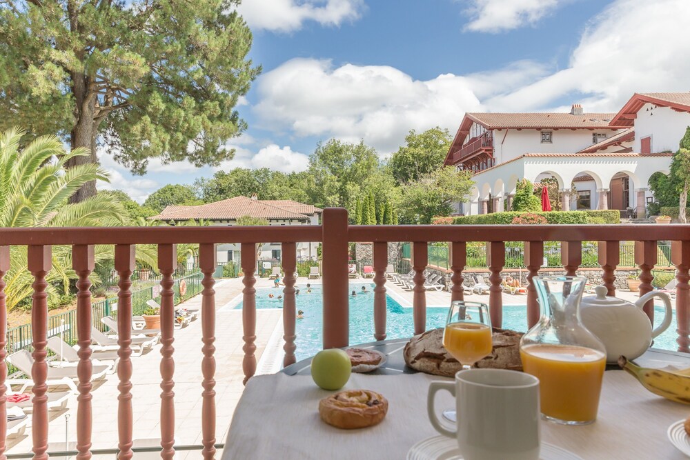 Standard 2 rooms, for 4 people - Balcony